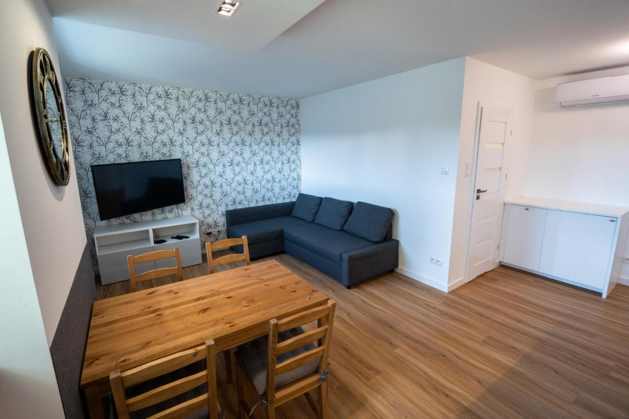 Apartament Staniszewski ชกลาร์สกา ปอเรมบา ภายนอก รูปภาพ