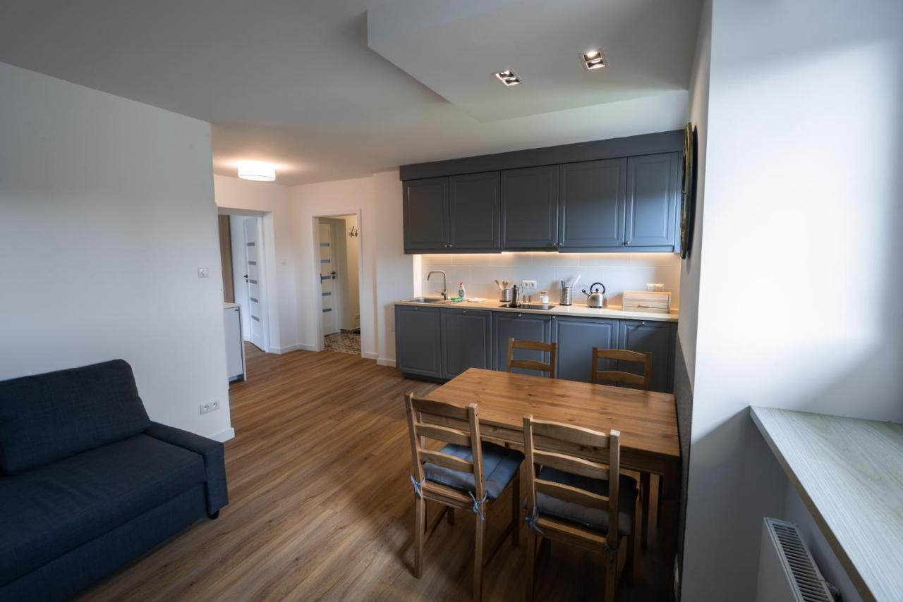 Apartament Staniszewski ชกลาร์สกา ปอเรมบา ภายนอก รูปภาพ